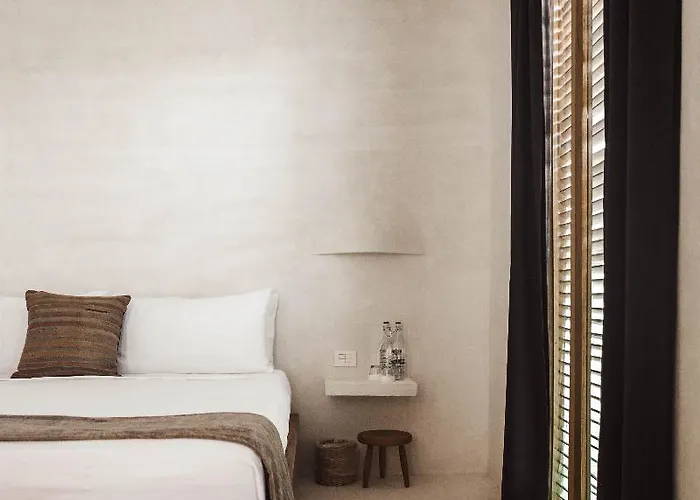 Casa Pueblo Hotel 3*